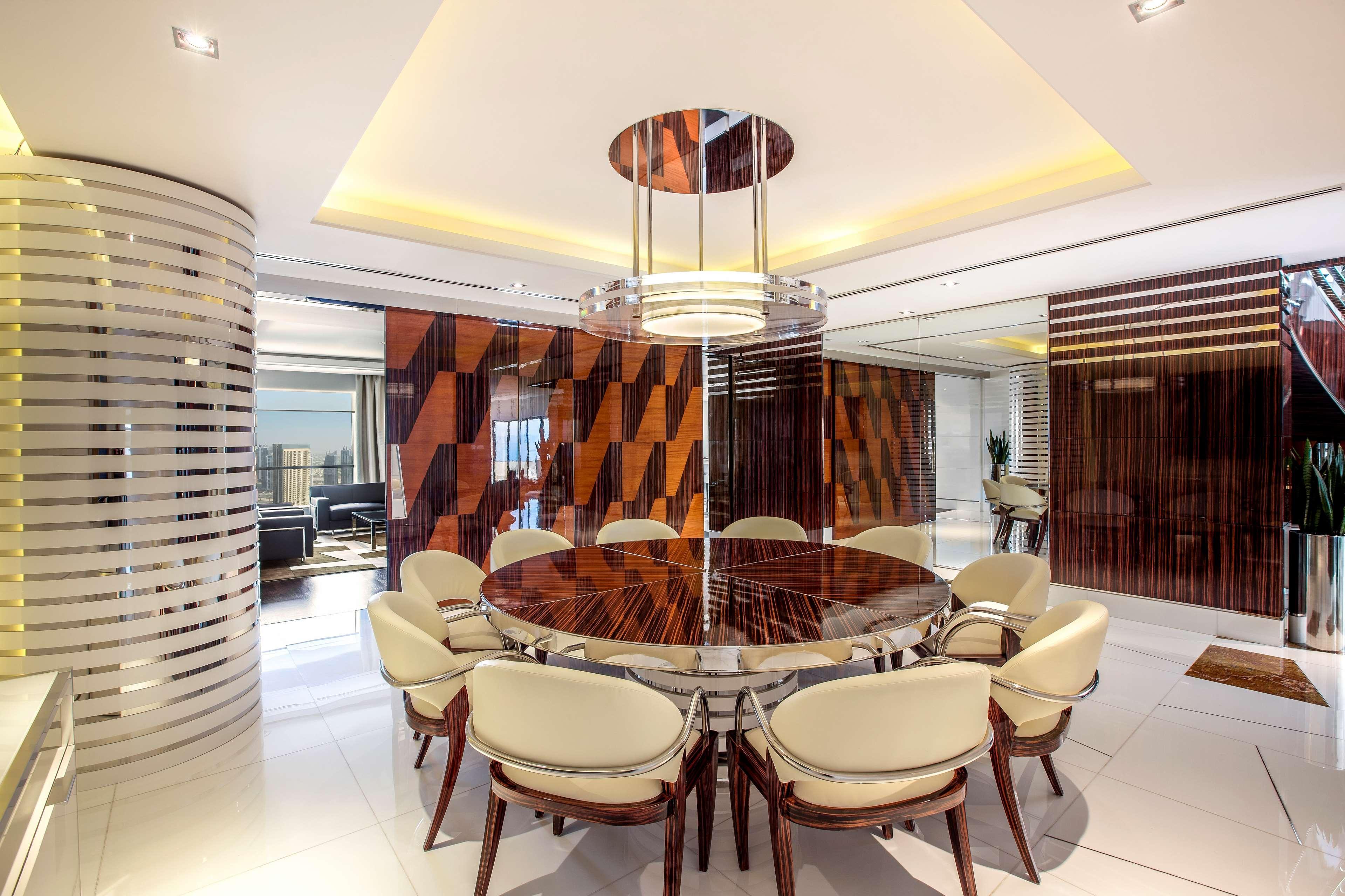 Hilton Dubai The Walk Hotel Exterior photo