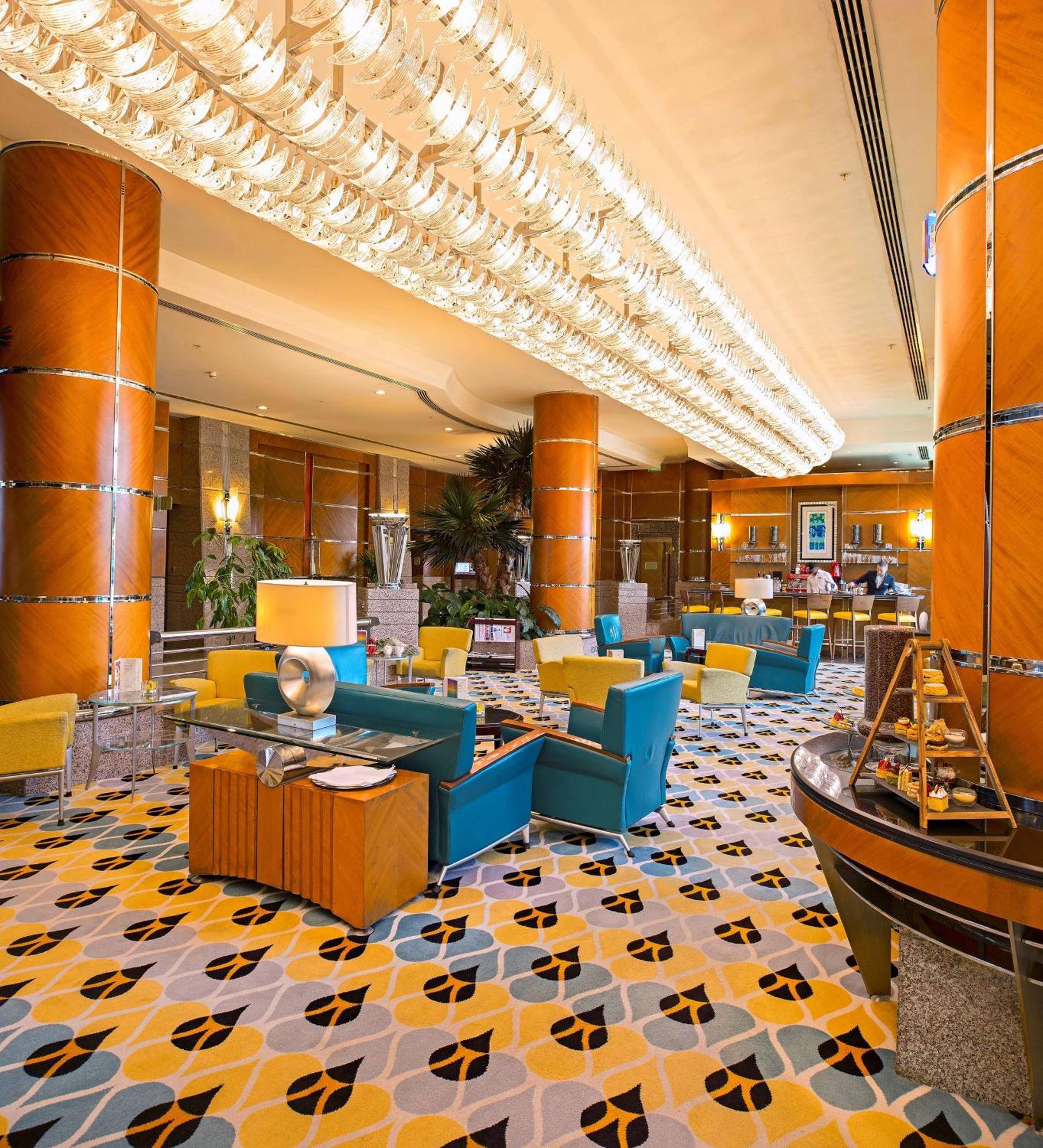 Hilton Dubai The Walk Hotel Exterior photo