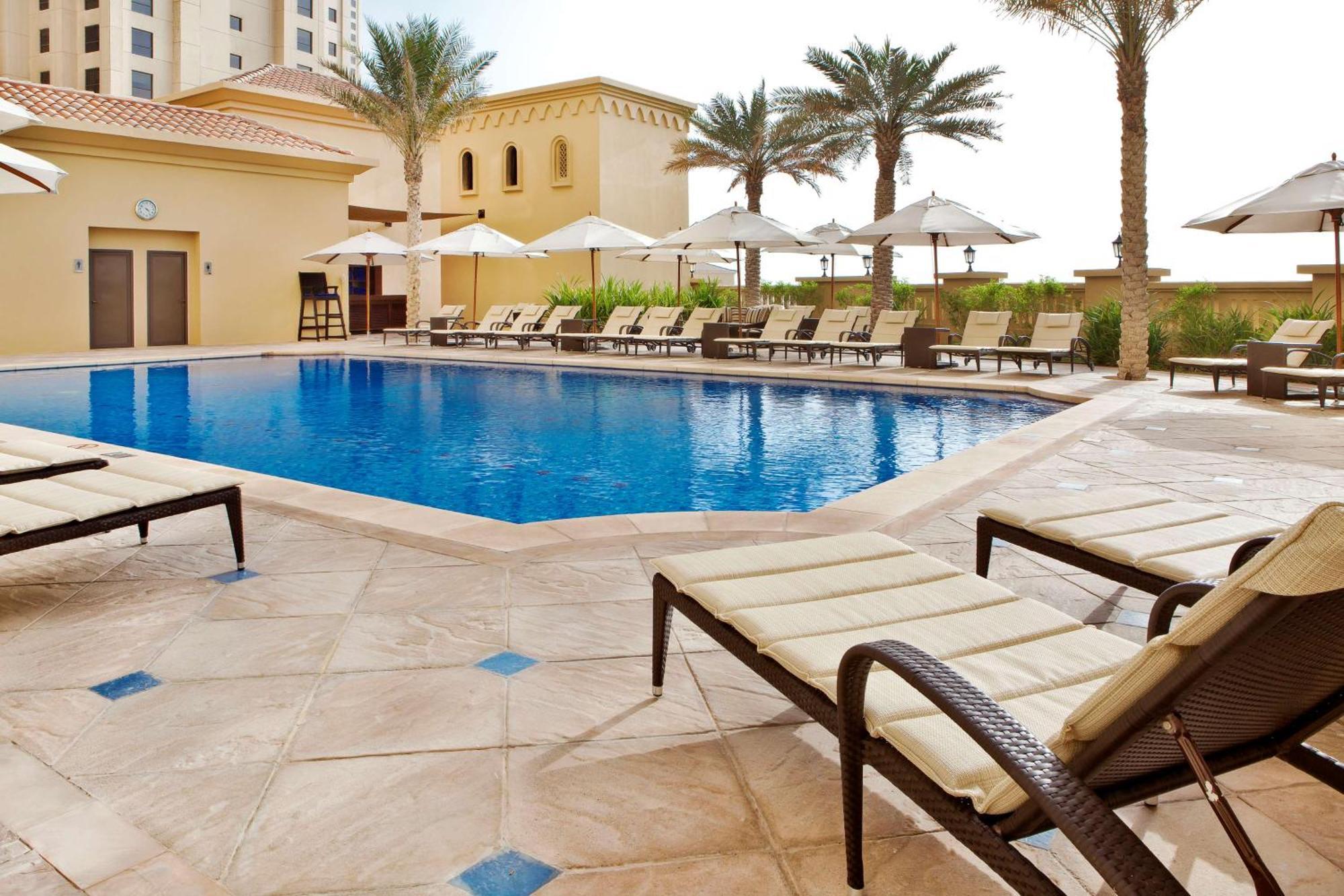 Hilton Dubai The Walk Hotel Exterior photo