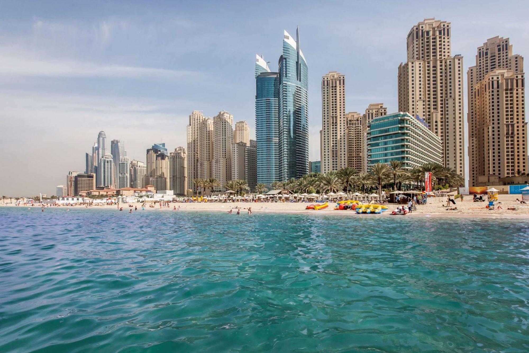 Hilton Dubai The Walk Hotel Exterior photo